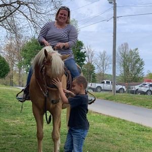 Meet your Posher, Sherry